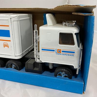 -124- VINTAGE | Ertl Our Own Hardware Semi Truck