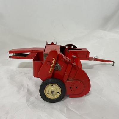 -125- VINTAGE | 1960â€™s Tru-Scale Farm Toy