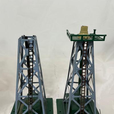 -128- VINTAGE | American Flyer Train Towers