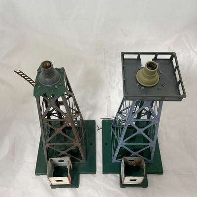 -128- VINTAGE | American Flyer Train Towers
