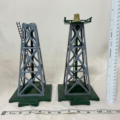 -128- VINTAGE | American Flyer Train Towers
