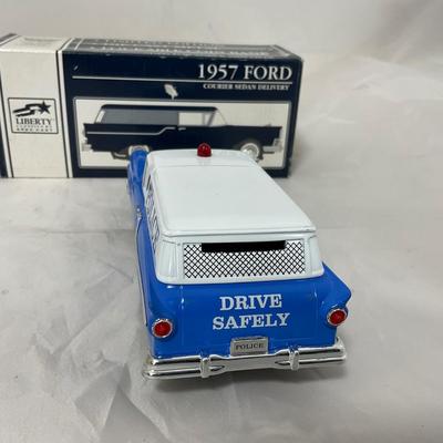 -130- VINTAGE | 1957 Ford Police Car Diecast Liberty Bank