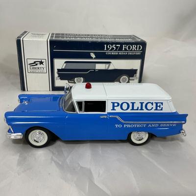 -130- VINTAGE | 1957 Ford Police Car Diecast Liberty Bank