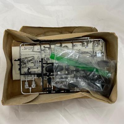 -134- VINTAGE | 1960â€™s BMW Motorcycle Model Kit