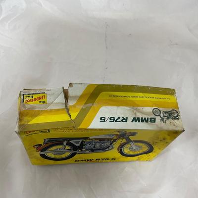 -134- VINTAGE | 1960â€™s BMW Motorcycle Model Kit
