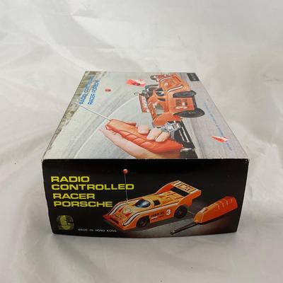 -136- VINTAGE | SC-700 RC Battery Operated Racer Porsche Car