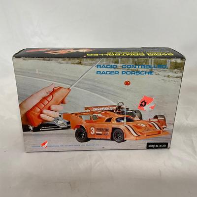 -136- VINTAGE | SC-700 RC Battery Operated Racer Porsche Car