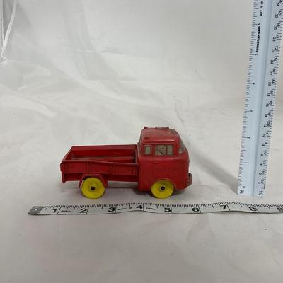 -137- VINTAGE | Plastic Toy Vehicles
