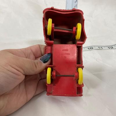 -137- VINTAGE | Plastic Toy Vehicles