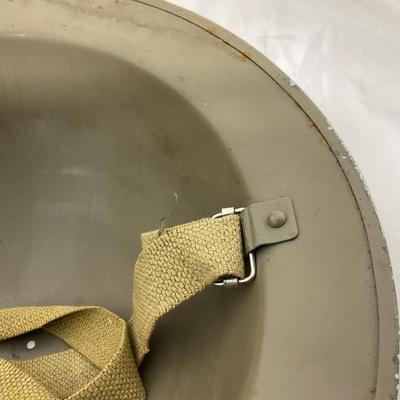 -141- MILITARY | British World War II Army Helmet