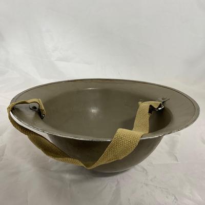 -141- MILITARY | British World War II Army Helmet