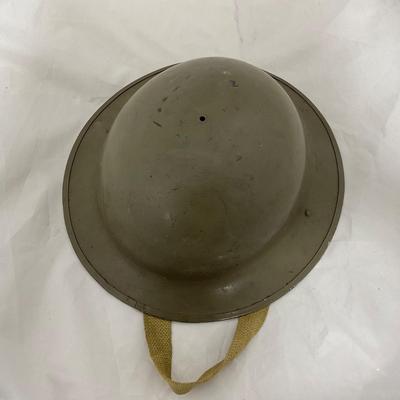 -141- MILITARY | British World War II Army Helmet