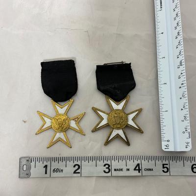 -147- MILITARY | Vintage Military / Fraternal Organizations Metals