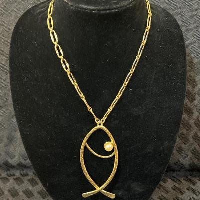 1970s Napier Fish Pendant Statement Necklace Gold Tone with Faux Pearl Eye and Chain Vintage Signed Designer Jewelry