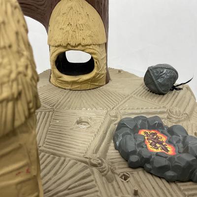 -149- VINTAGE | 1980â€™s Star Wars Ewok Village