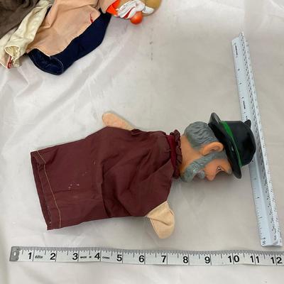 -153- VINTAGE | 1960â€™s Rubber Faced Hand Puppets