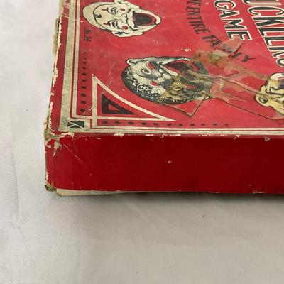 -154- COLLECTIBLE | Early 1900â€™s Chuckles Game