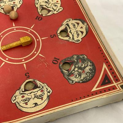 -154- COLLECTIBLE | Early 1900â€™s Chuckles Game