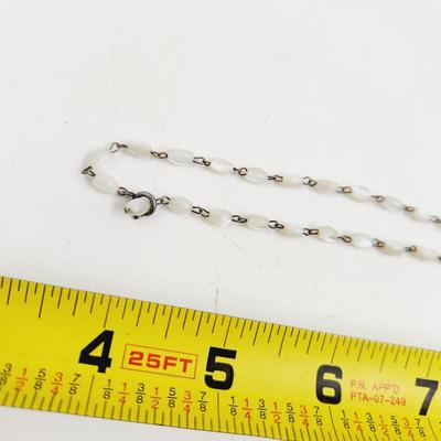 MADE IN JERUSALEM MOTHER OF PEARL STAR NECKLACE