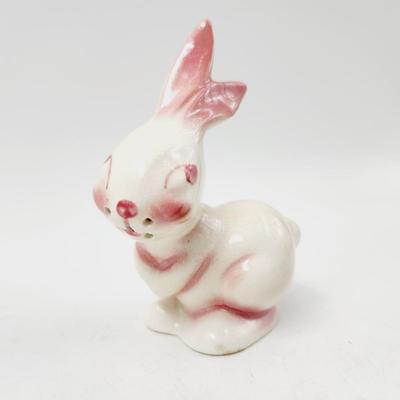 VINTAGE JAPAN CERAMIC SALT SHAKER
