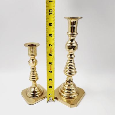 BEAUTIFUL SHINY BRASS CANDLE STICKS DUO