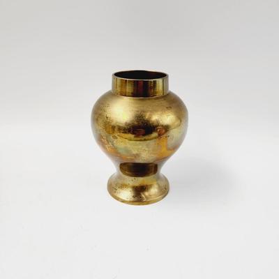 FUN URN STYLE SOLID BRASS VASE