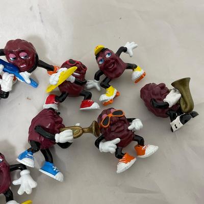 -158- VINTAGE | Small Action Figures | The Noid | California Raisins