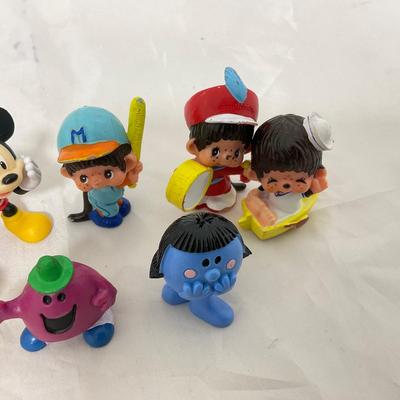 -159- VINTAGE | 1980â€™s Monchichi | Mr./Little Miss | Disney Figures