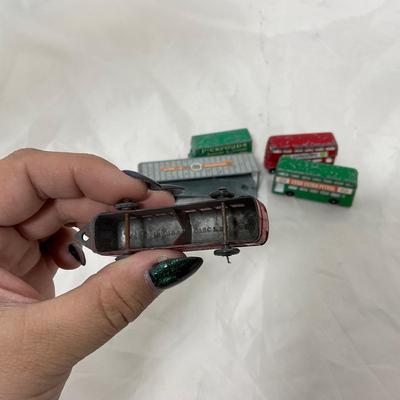 -160- COLLECTIBLE | 1960â€™s Matchbox Cars