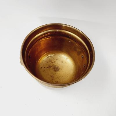 CUTE BRASS HANDLED CAULDRON