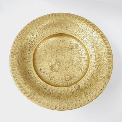 ETCHED BRASS PEDESTAL COLLECTABLE