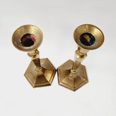 NICE PAIR OF MATCHING BRASS CANDLESTICK HOLDERS