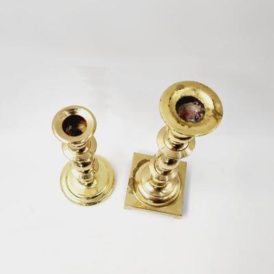BEAUTIFUL BRIGHT BRASS CANDLESTICK DUO