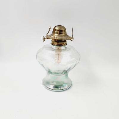 BEAUTIFUL IRIDESCENT GLASS OIL LAMP