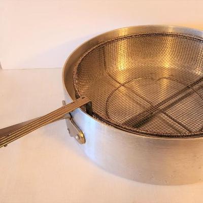 Lot #99 Large Aluminum Fryer w/basket - good condition