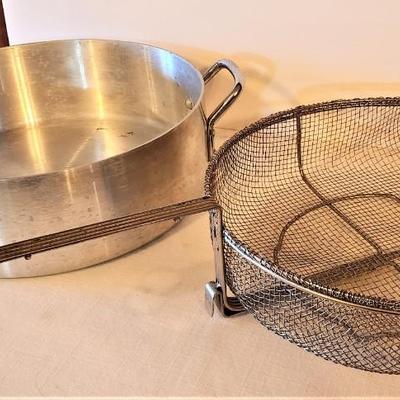 Lot #99 Large Aluminum Fryer w/basket - good condition