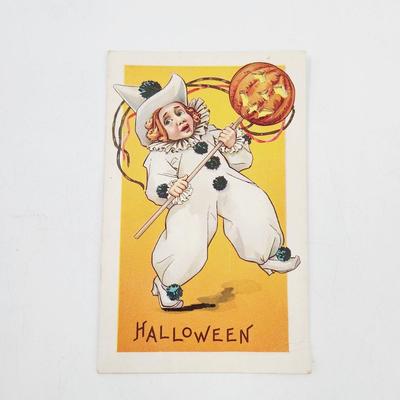 VINTAGE HALLOWEEN POSTCARD
