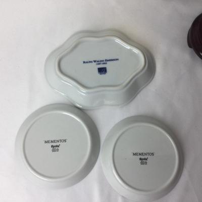 951 Blue and White Decor Lot