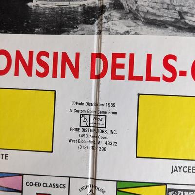 Vintage 1st Edition Wisconsin Dells-Opoly Board Game