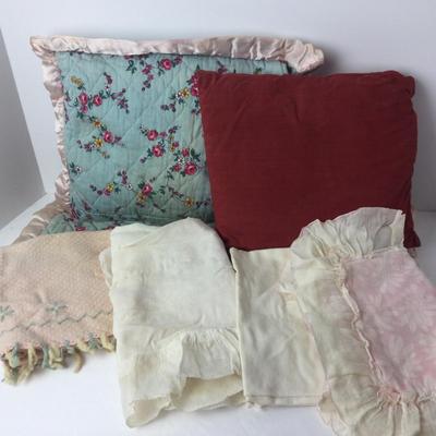 957 Antique Hand Made Baby Bedding