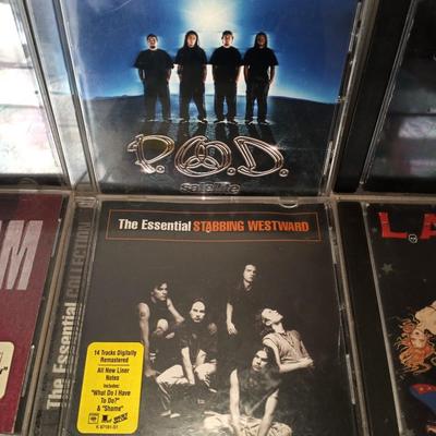 BIG BAND NAMES ON CD-PEARL JAM-CARS-P.O.D-GUNS & ROSES-MORE