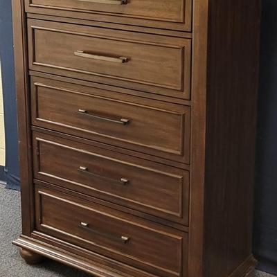 Nice HOME MERIDIAN 5 Drawer Dresser