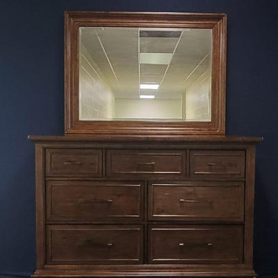 Beautiful 7 Drawer Dresser with Mirror