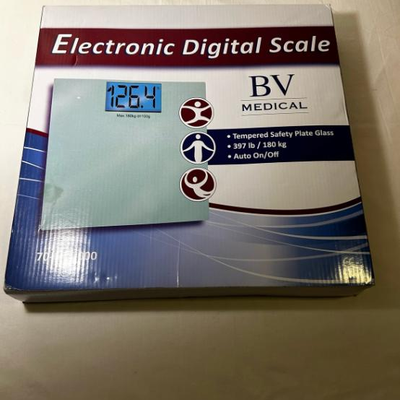 NEW Electronic Glass Digital Scale by BV Medical 70 608 000 Capacity is 397 lbs
