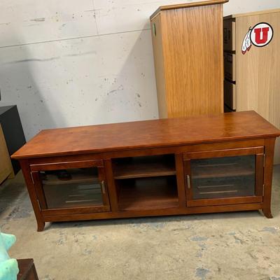 #18 Wood Entertainment Table 62" x 20" x 22.25"
