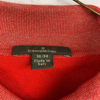 #30 Ermenegildo Zegna XL Red Quarter Button Sweater