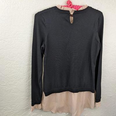 #52 Adrianna Papell Size Small Sweater