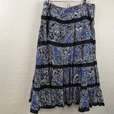 #82 Jones New York Blue/Black Skirt Size 12