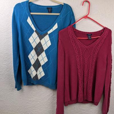 #84 Two Izod XL Sweaters