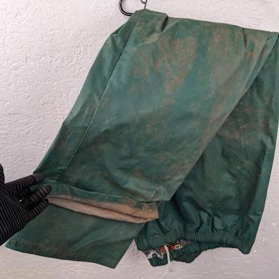 #90 Men's ProRainer Green Rainsuit